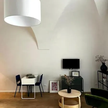 La Finestra Su Chiaia Apartment