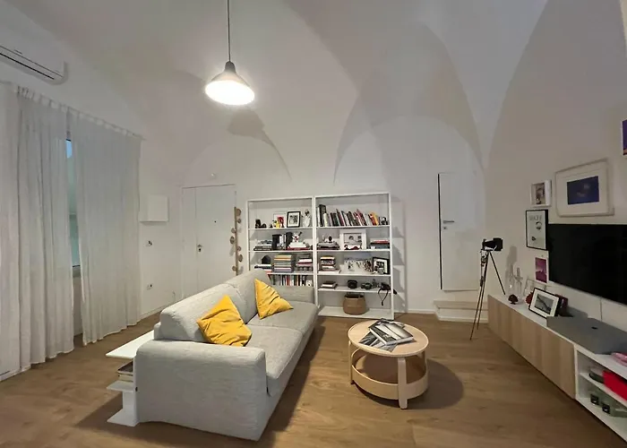 Apartamento La Finestra Su Chiaia *